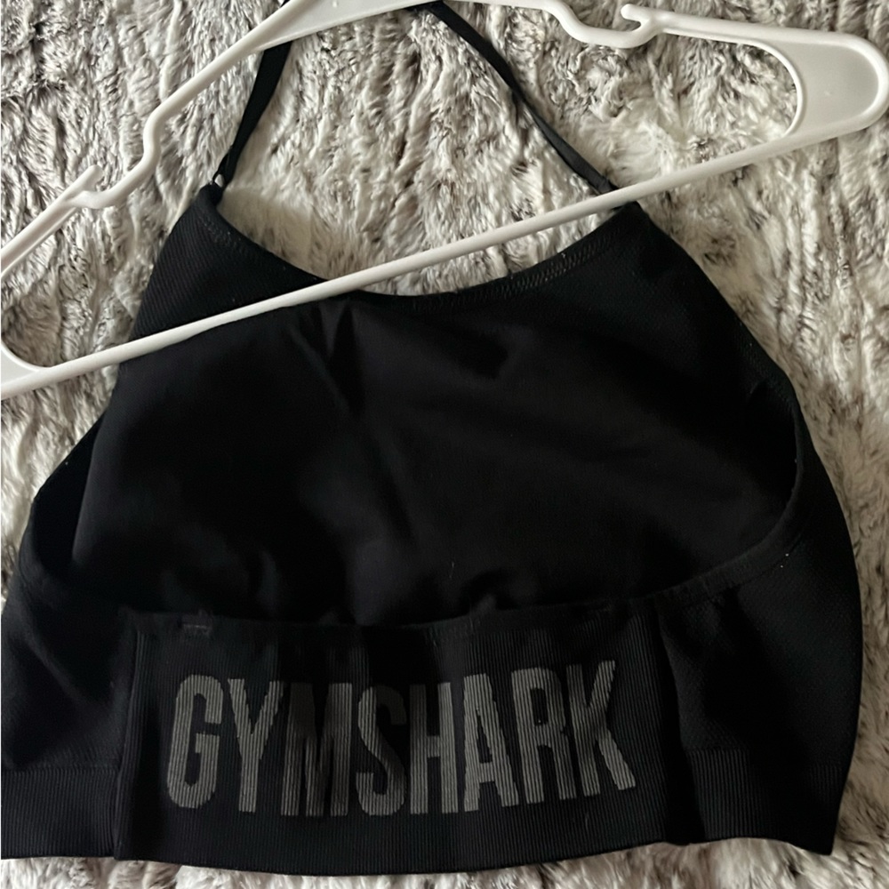 GYMSHARK halter bra